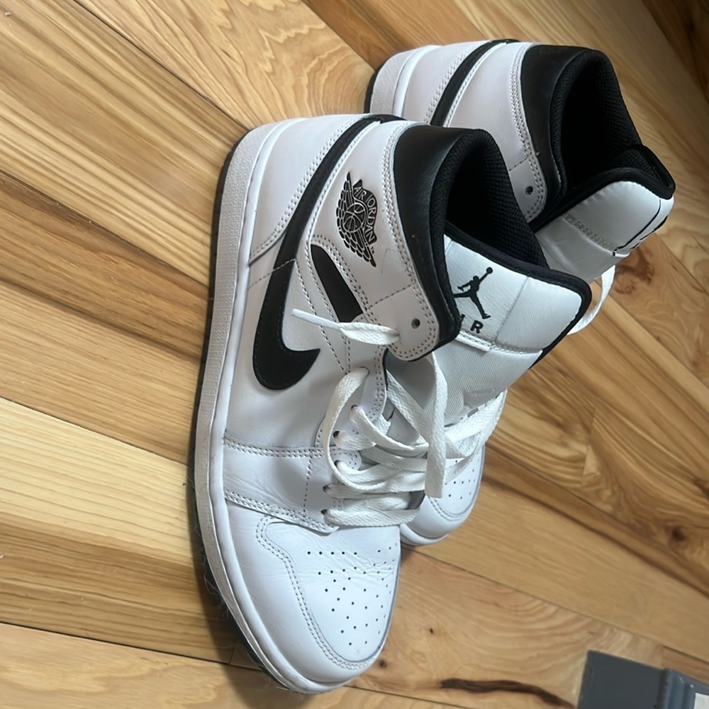 Like New. Only tried on, never worn. No box.